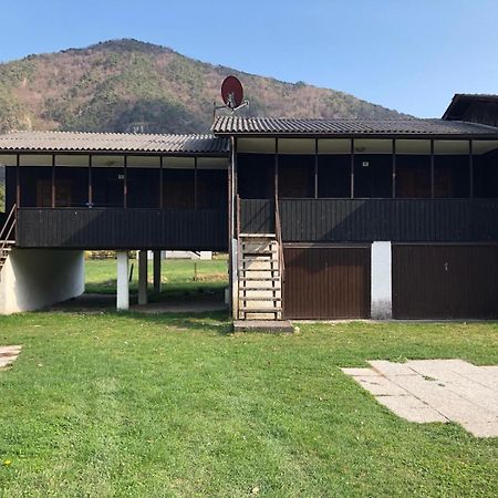 Bungalow Al Lago Val Maria-Pur Exterior foto
